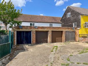 Photo 11- click for photo gallery